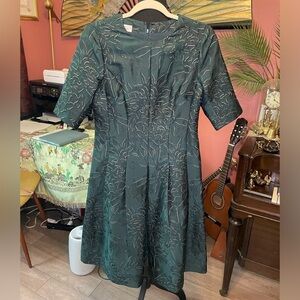 Teri Jon by Rickie Freeman Floral Jacquard Dress with pleated bodice Size 4 $600